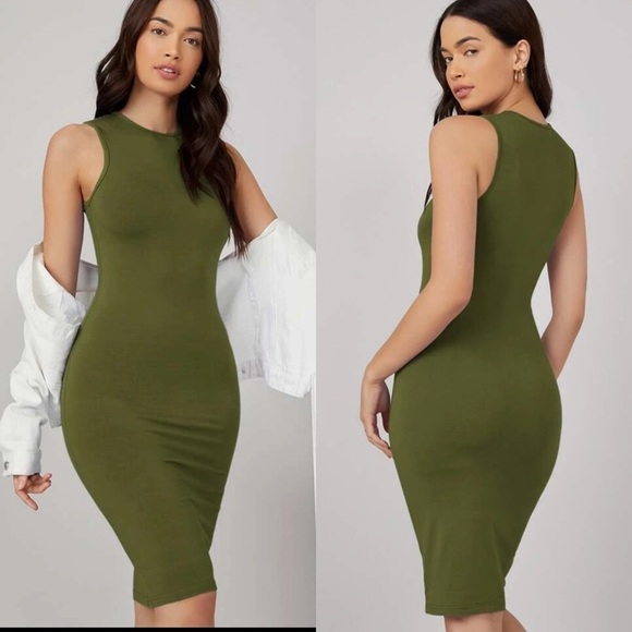 Minimalist high neck bodycon midi dress black - Picture 3 of 11